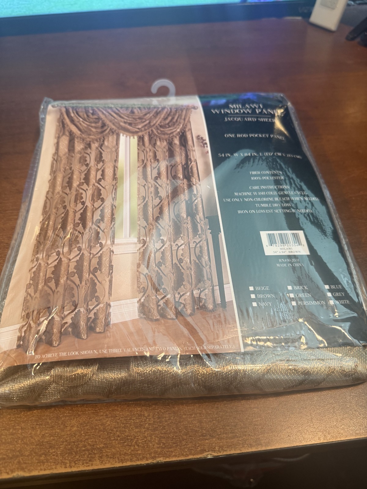 Regal Home Collections Milawi 54 by 84-Inch Sheer Jacquard Scroll Rod Pocket