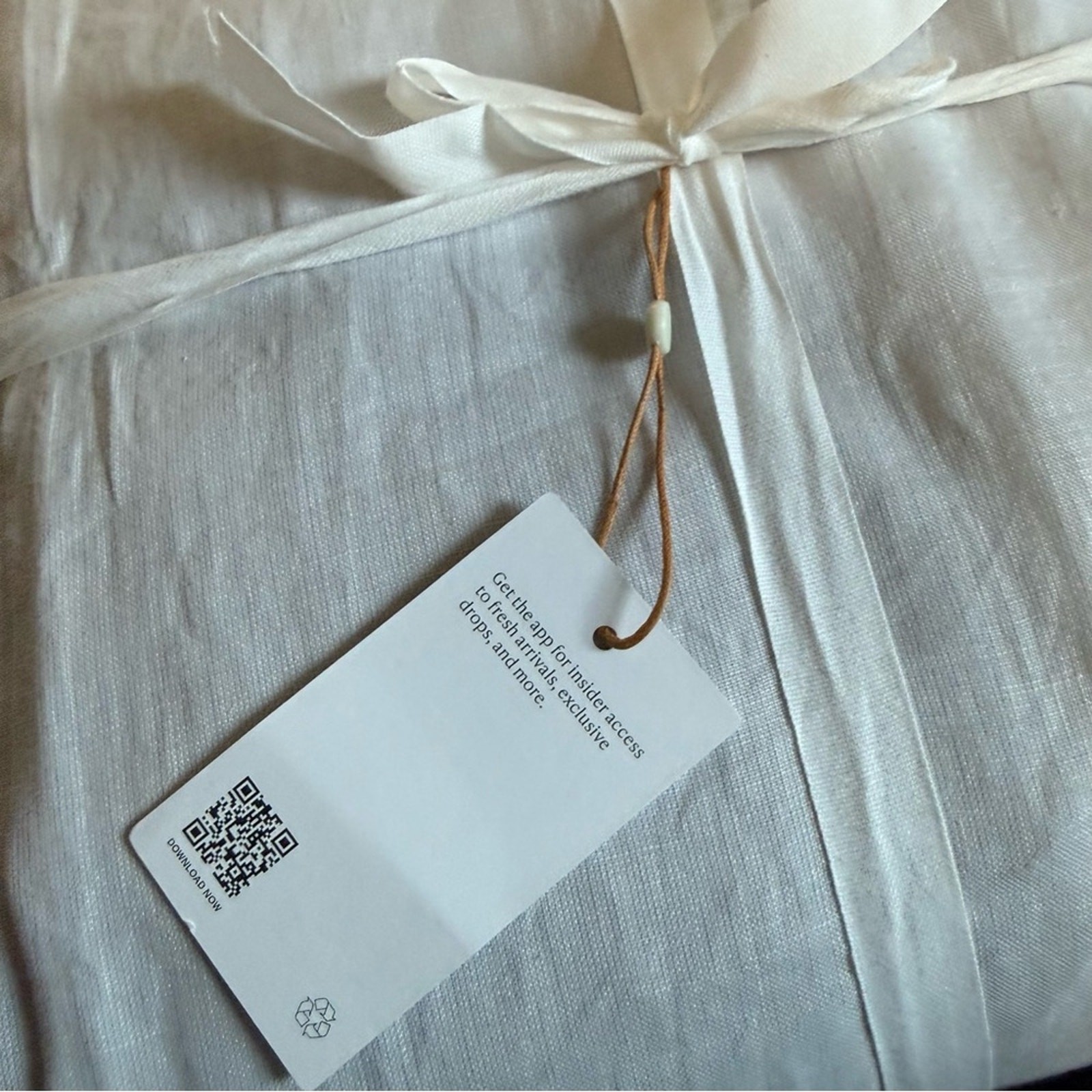 Quince European Linen True Blackout Curtain Panel Cloud Gray Size 96” x 120”