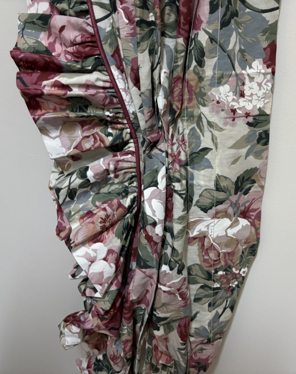 1 CROSCILL ARBOR ROSE CABBAGE PINK ROSES RUFFLED GATHERED VALANCE 84” X 17″