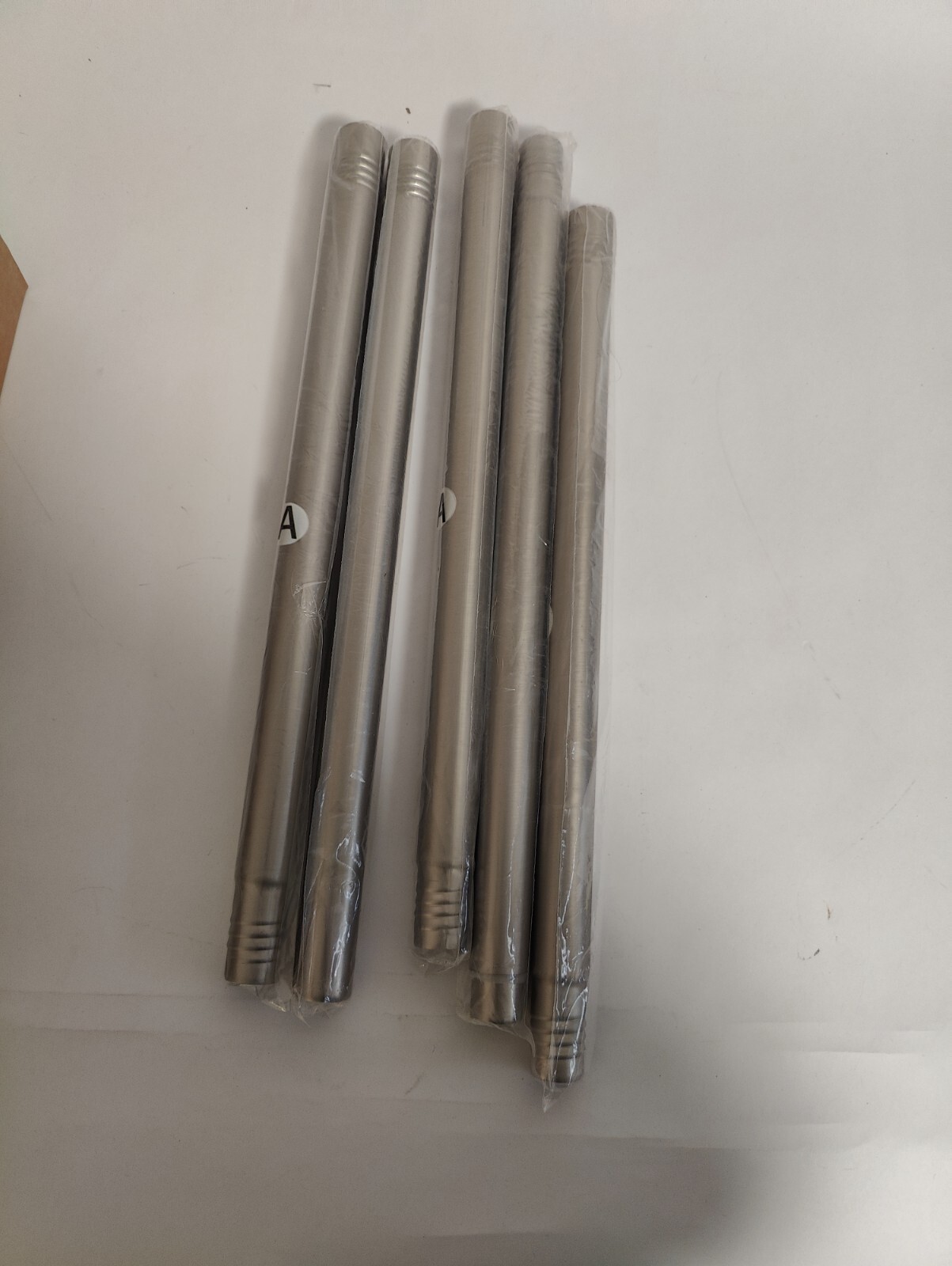 ZEEROBEE CURTAIN RODS