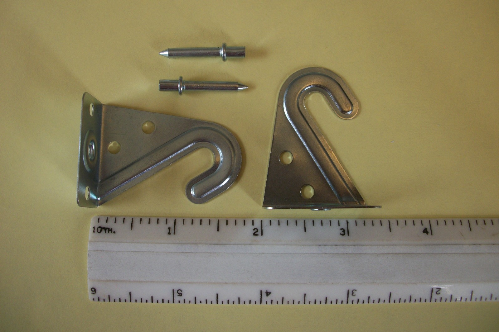 Hold Downs for 2″ Graber Bali Blinds Dark Bronze Kit