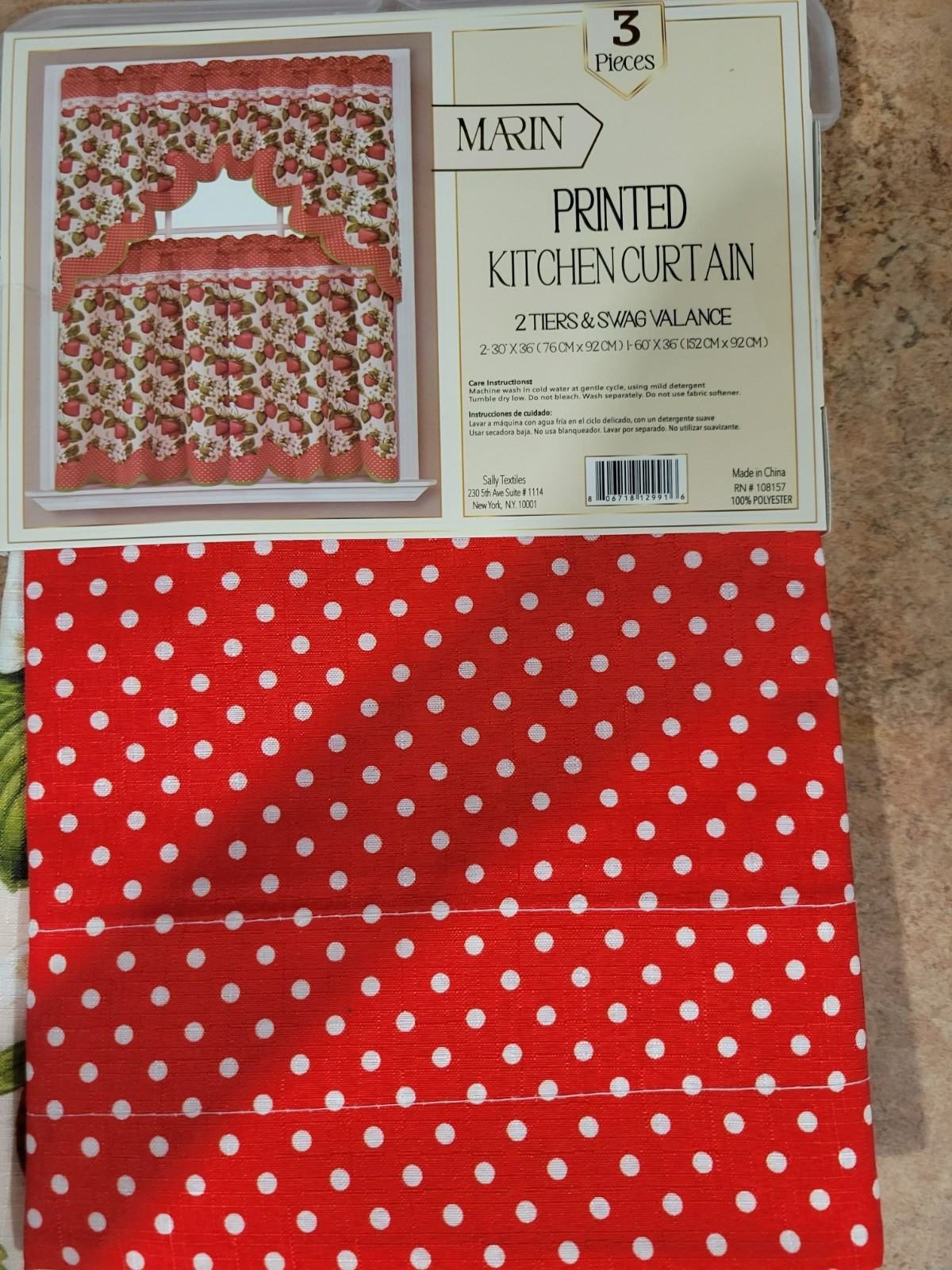 3pc.Printed Curtains Set :2 Tiers & Swag Valance Marin Strawberry Red/Green NEW