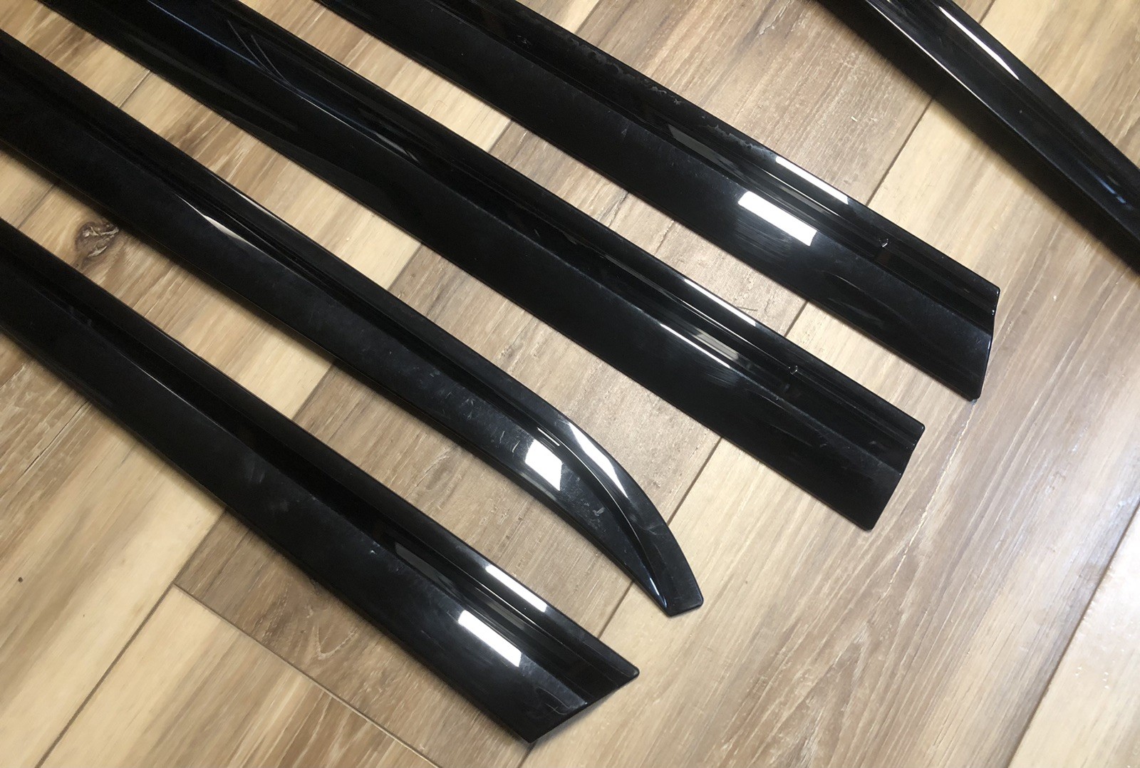 Rain Guards Window Visors 6 Pcs Set for Toyota Highlander Factory New