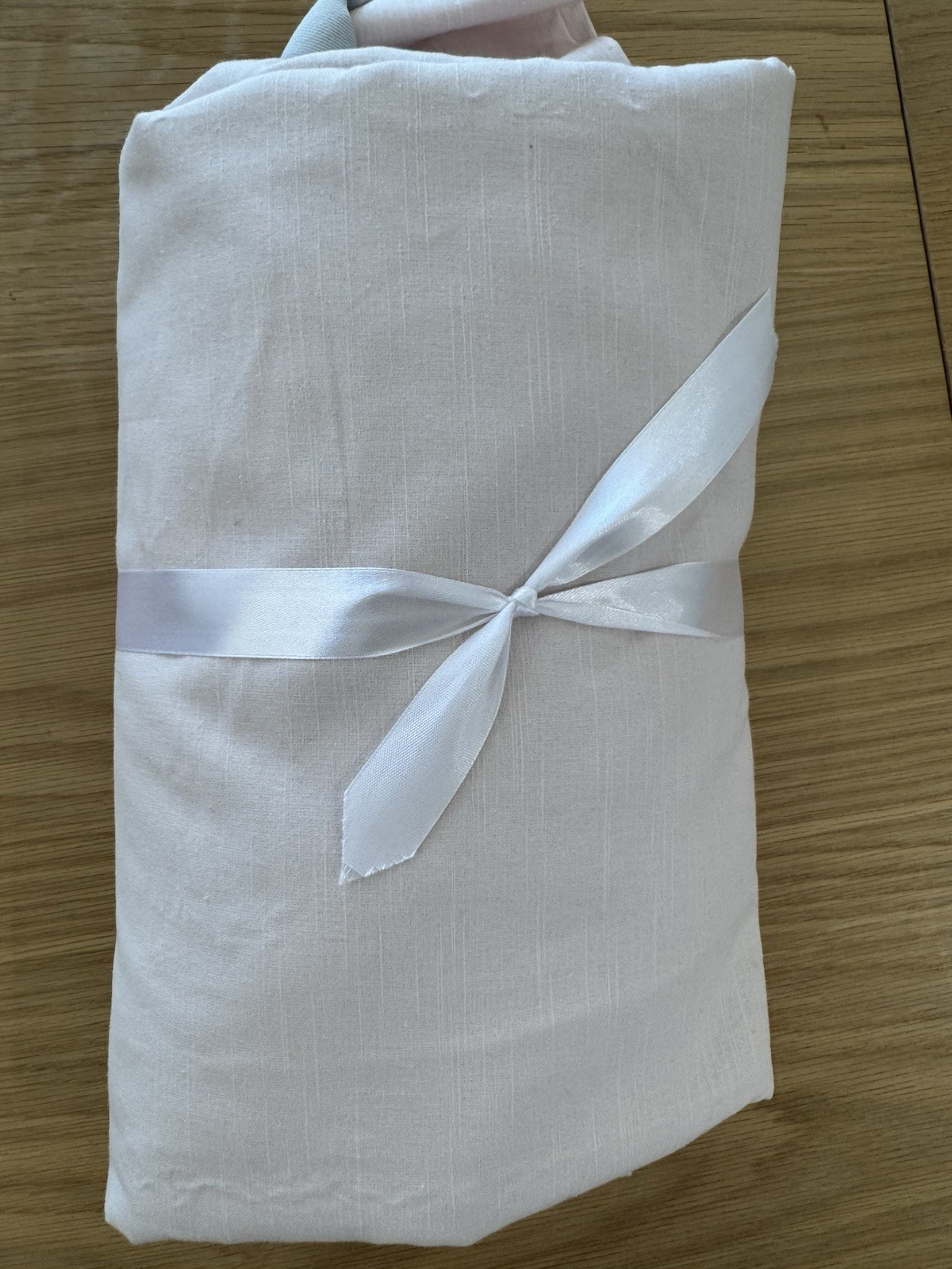 West Elm Kids Cotton drape curtain 48×84″ ONE Blush TIE TOP Flaw