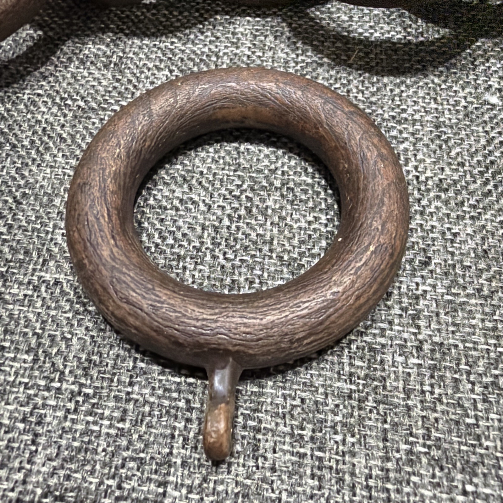 Lot Of 25 Wood Look Curtain Rings Eyes Drapery Hardware 2-3/4″ 1-3/4″ Plastic