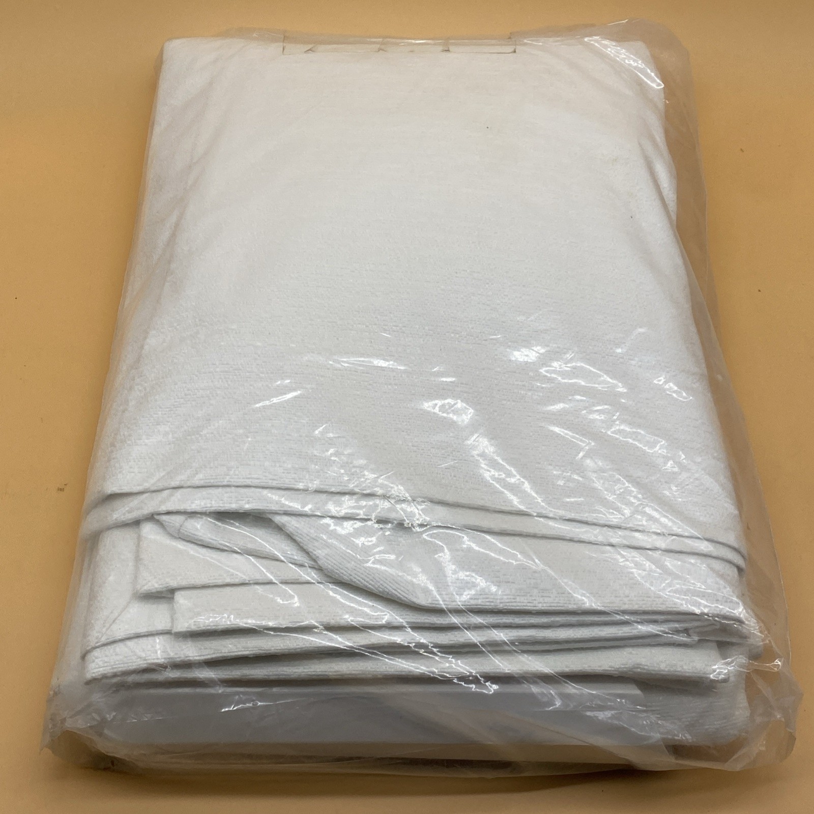 JC-Penney Home Collection White Pinch Pleat Pair Jewel Tex Drape 100 x 45 New