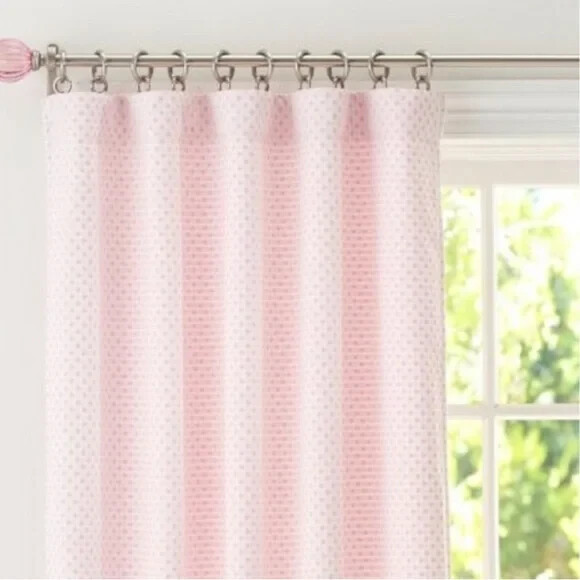 NIP Pottery Barn Kids Audrey Chenille Dot Panel Curtain Panel Pole Pocket 84×44″