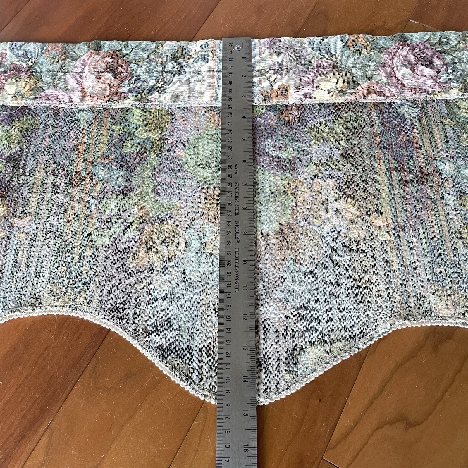Vintage 90s Window Treatment Valance Tapestry Floral Scalloped 50 x 15