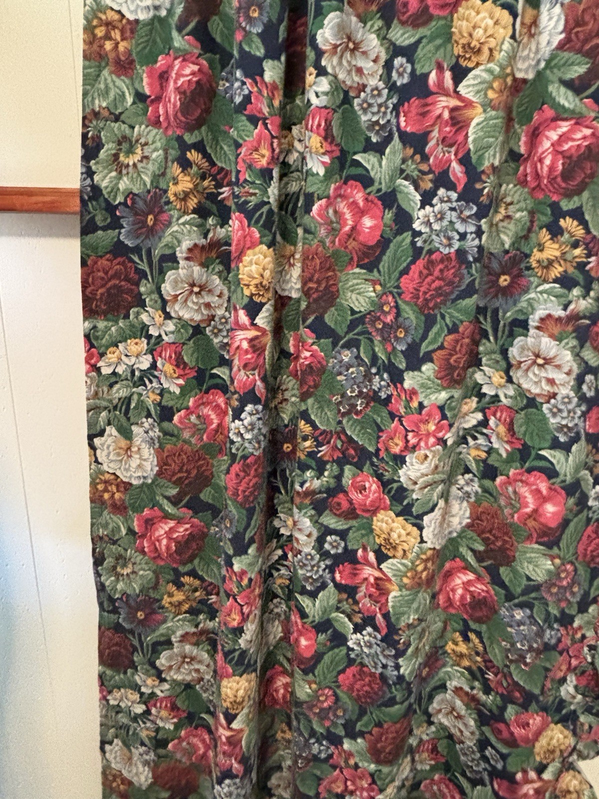 VTG 90s Curtain Panel Floral Ruffle LEFT side Navy Green Vibrant 45″W x 84″L EUC