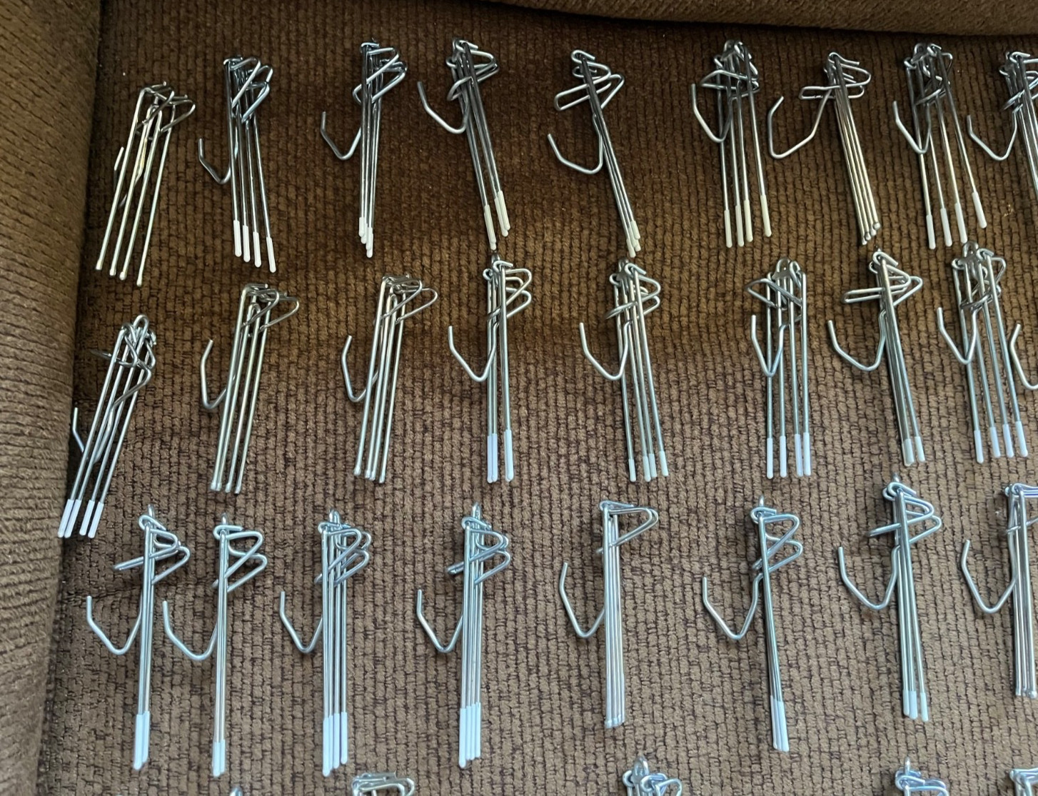 Lot of 76 Vintage 4 Prong Pleated Drapery Curtain Hooks 3″ – Used