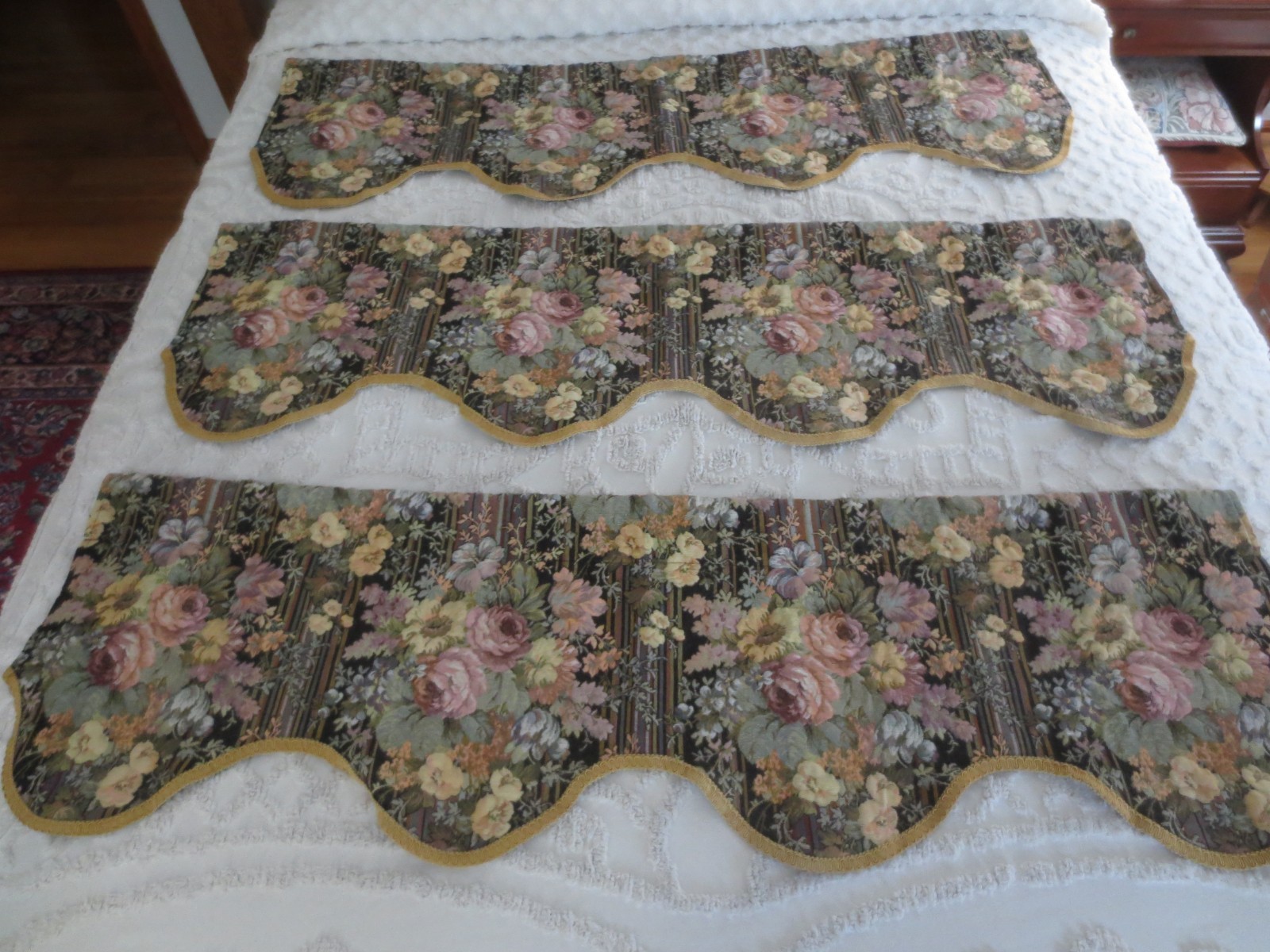 3 J.C. Penney SCALLOPED FLORAL TAPESTRY VALANCES w/Gold Braid – 50″ x 15″ each