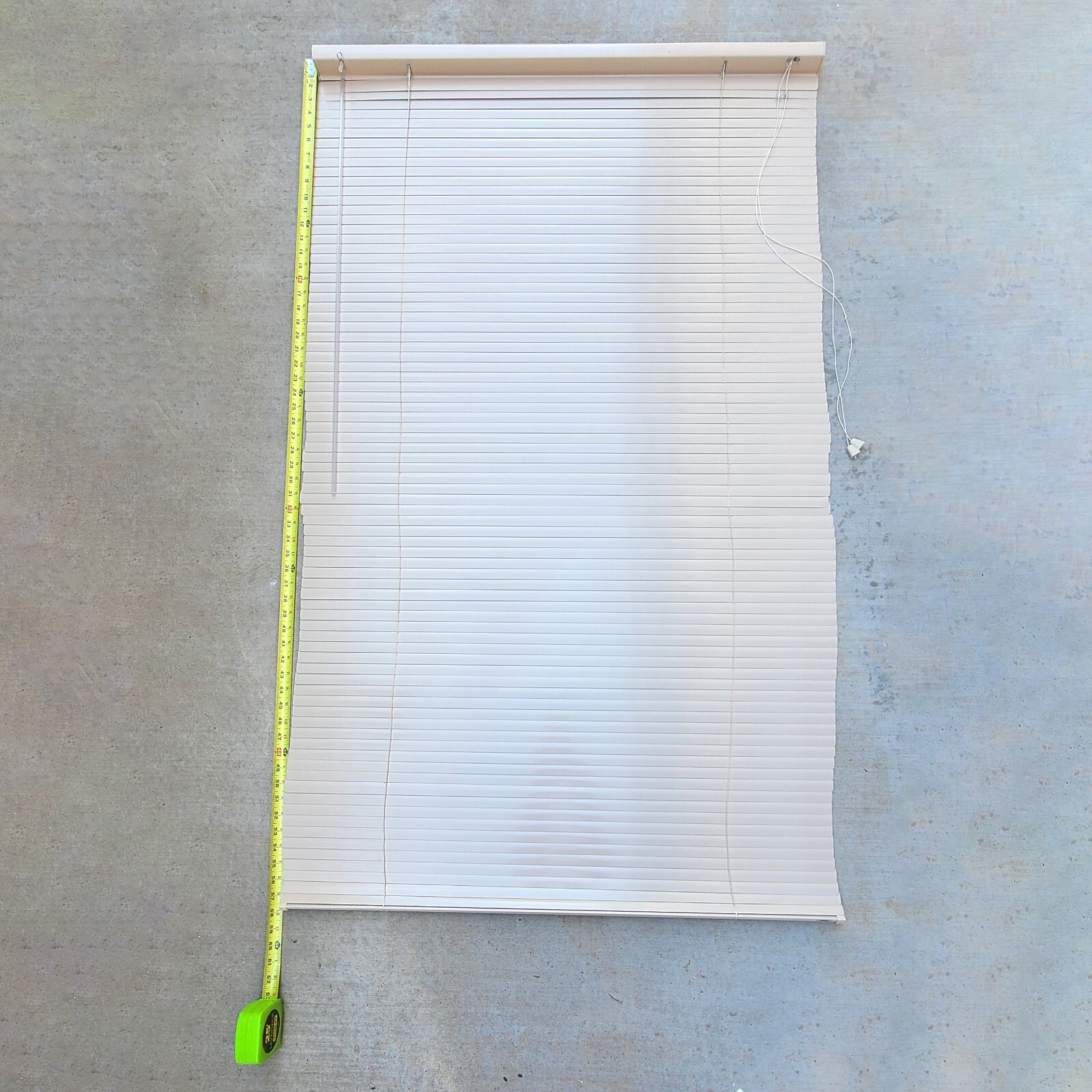 BALI Aluminum MINI BLINDS Custom 34 7/8″ x 58 3/4″ x 1″ Replacement Fawn Beige