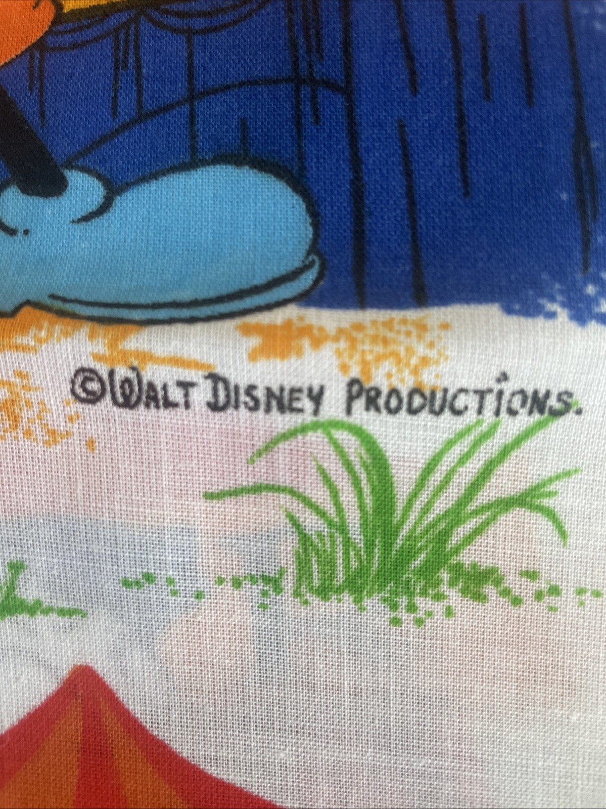 Disney Mickey And Minnie Mouse Curtains 2 Panels 30” X 24”