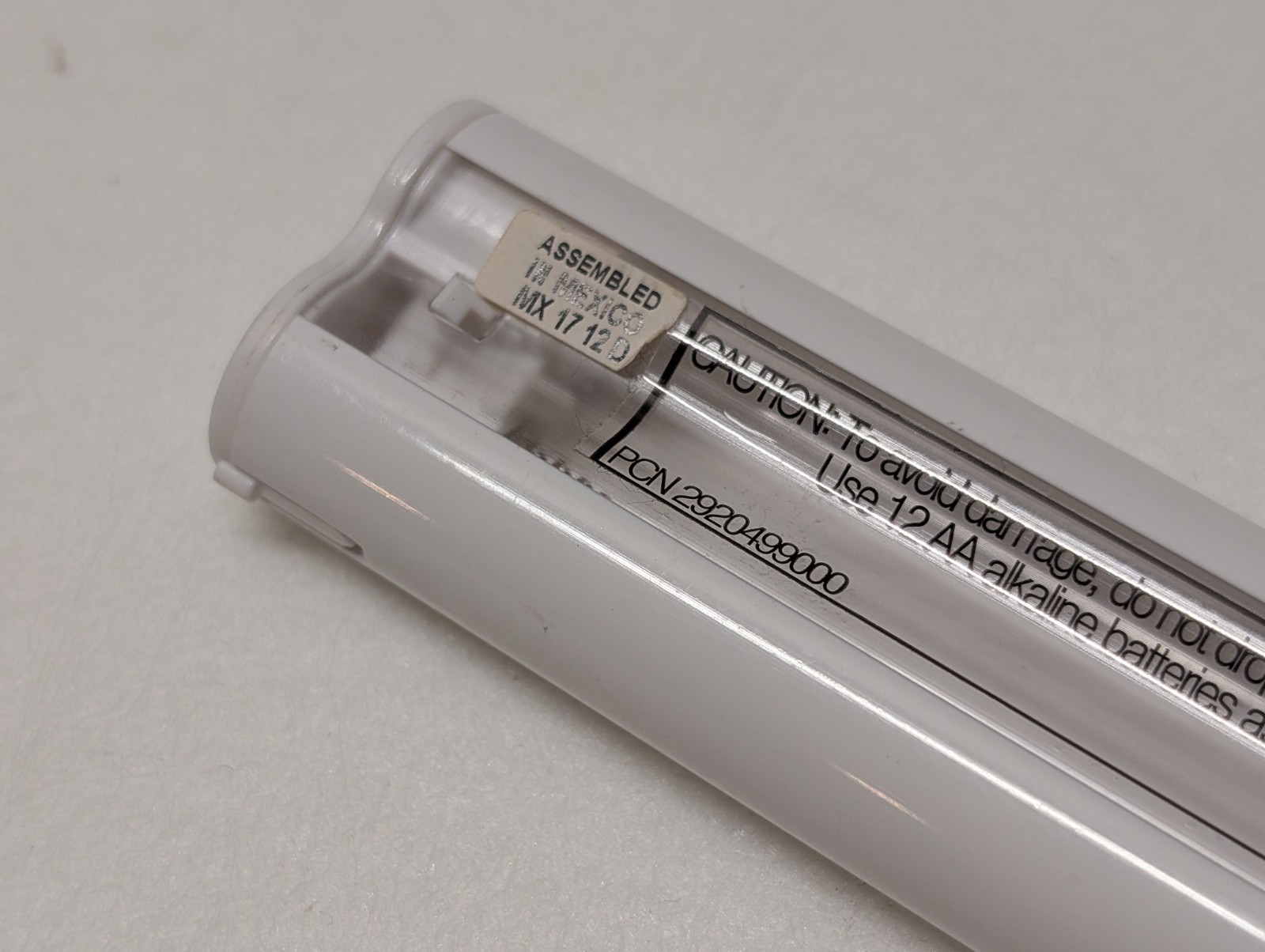 Hunter Douglas 18V AA PowerView Battery Wand Tube – HD Motorized Shade Power