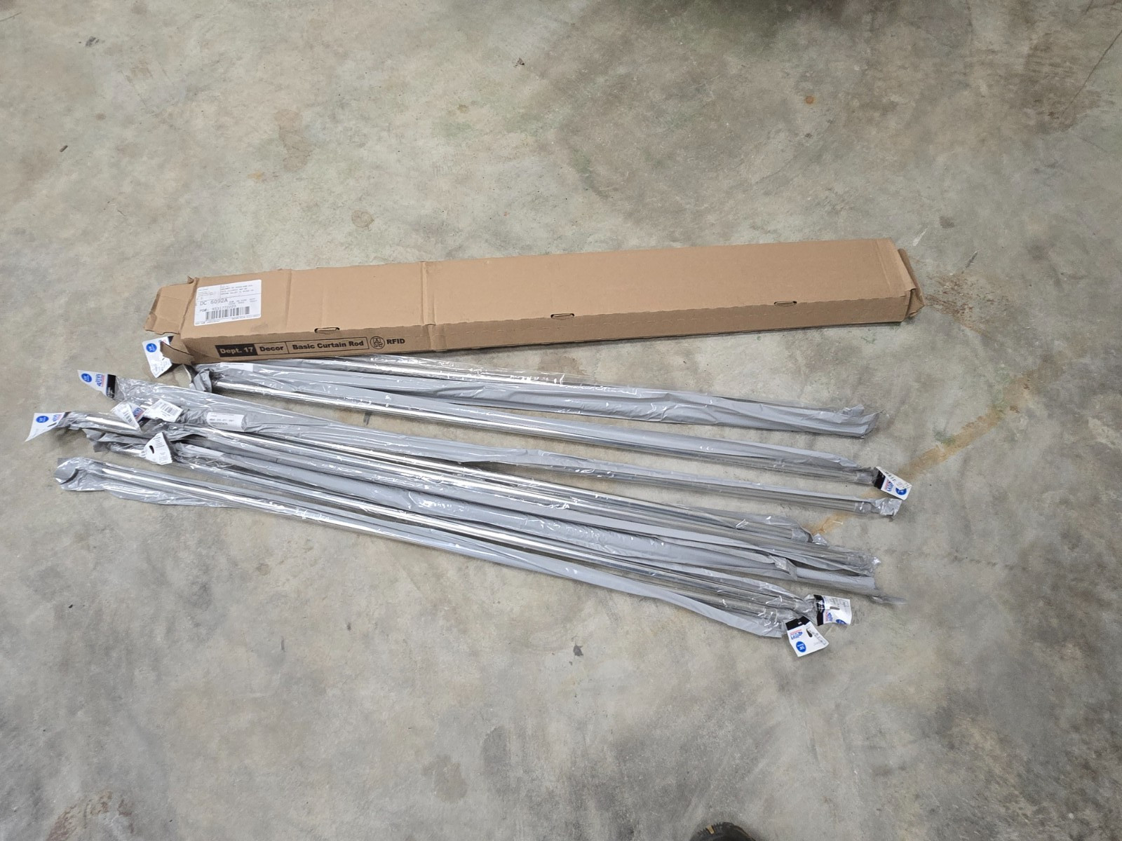 MAINSTAYS 5/8″ Spring WINDOW Curtain Tension Rods Chrome 48 to 75″ Pack of 10