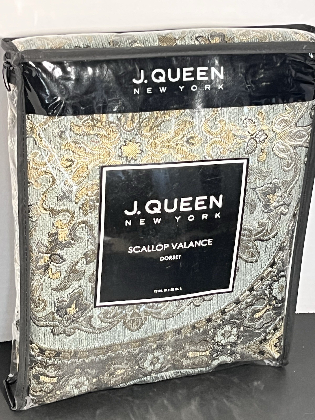 J Queen New York Dorset Woven Chenille Medallion Scallop Window Valance