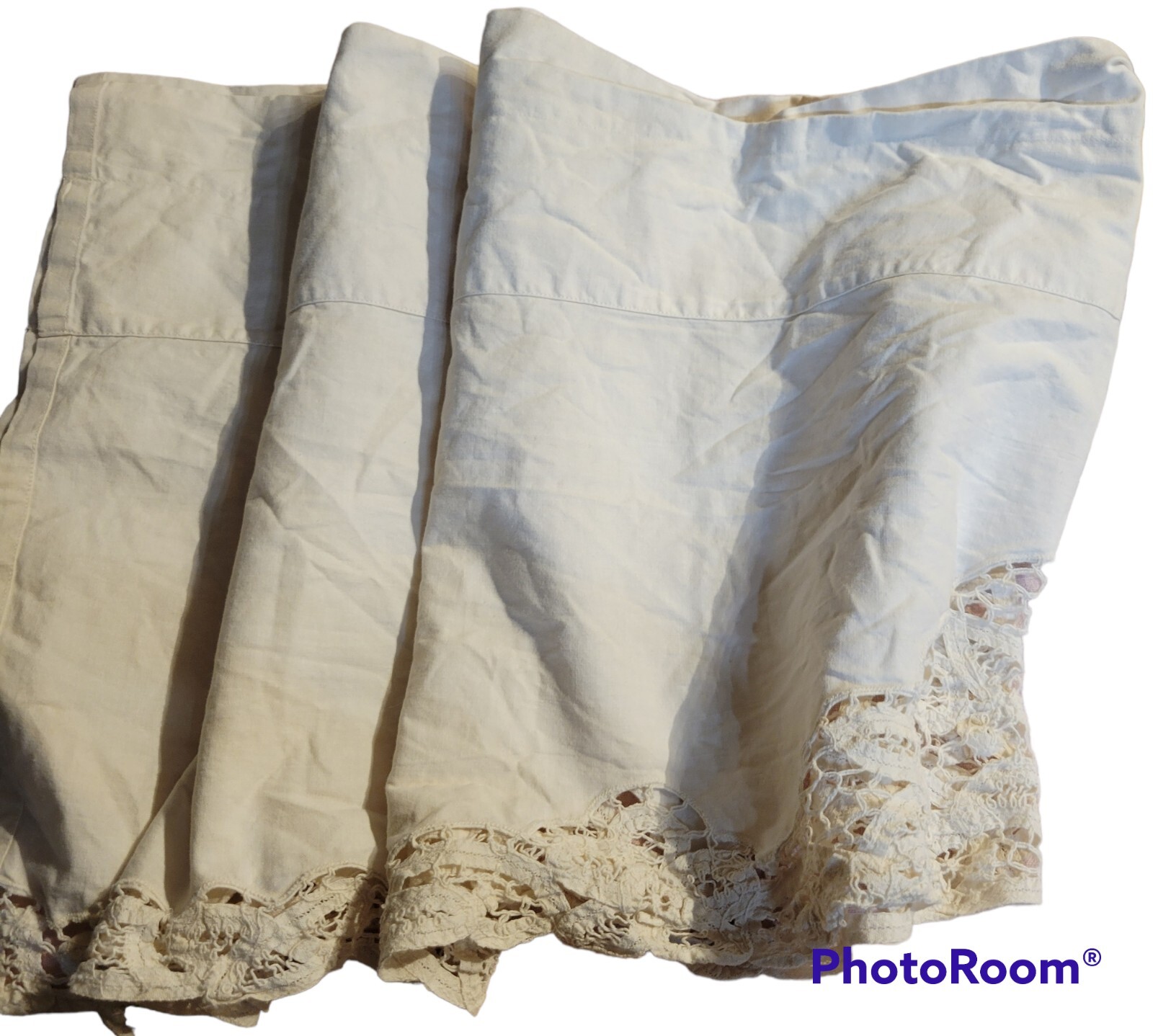 JC Penney Home Heirloom Lace Collection Ecru Battenberg Lace Valance 60x14in Vtg