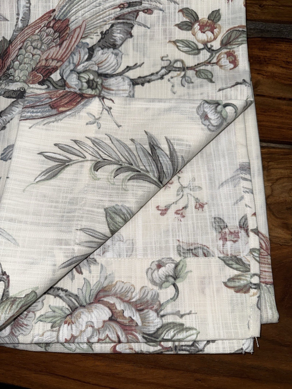 NWT MOSS & WILLOW 37” X 84″ BIRD FLORAL DESIGN CURTAINS PANEL SET OF 2