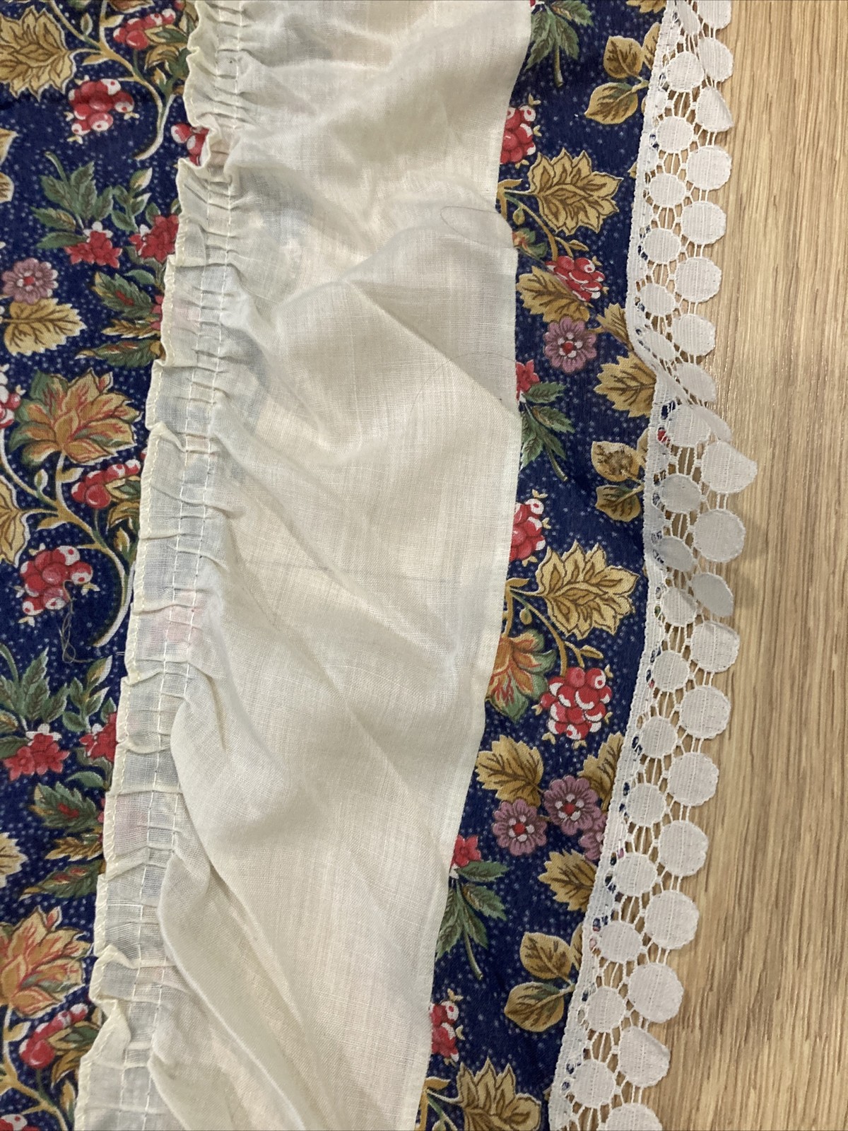 2 Pairs Attached Valances Rifled Laced Cotton Blend Floral Curtains 45”W/78”L