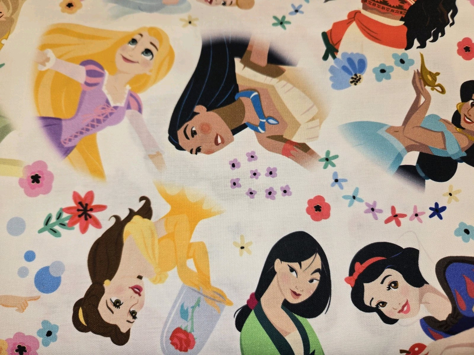 LINED WINDOW VALANCE CURTAIN 42 X 15 DISNEY PRINCESS BELLE JASMINE RAPUNZEL