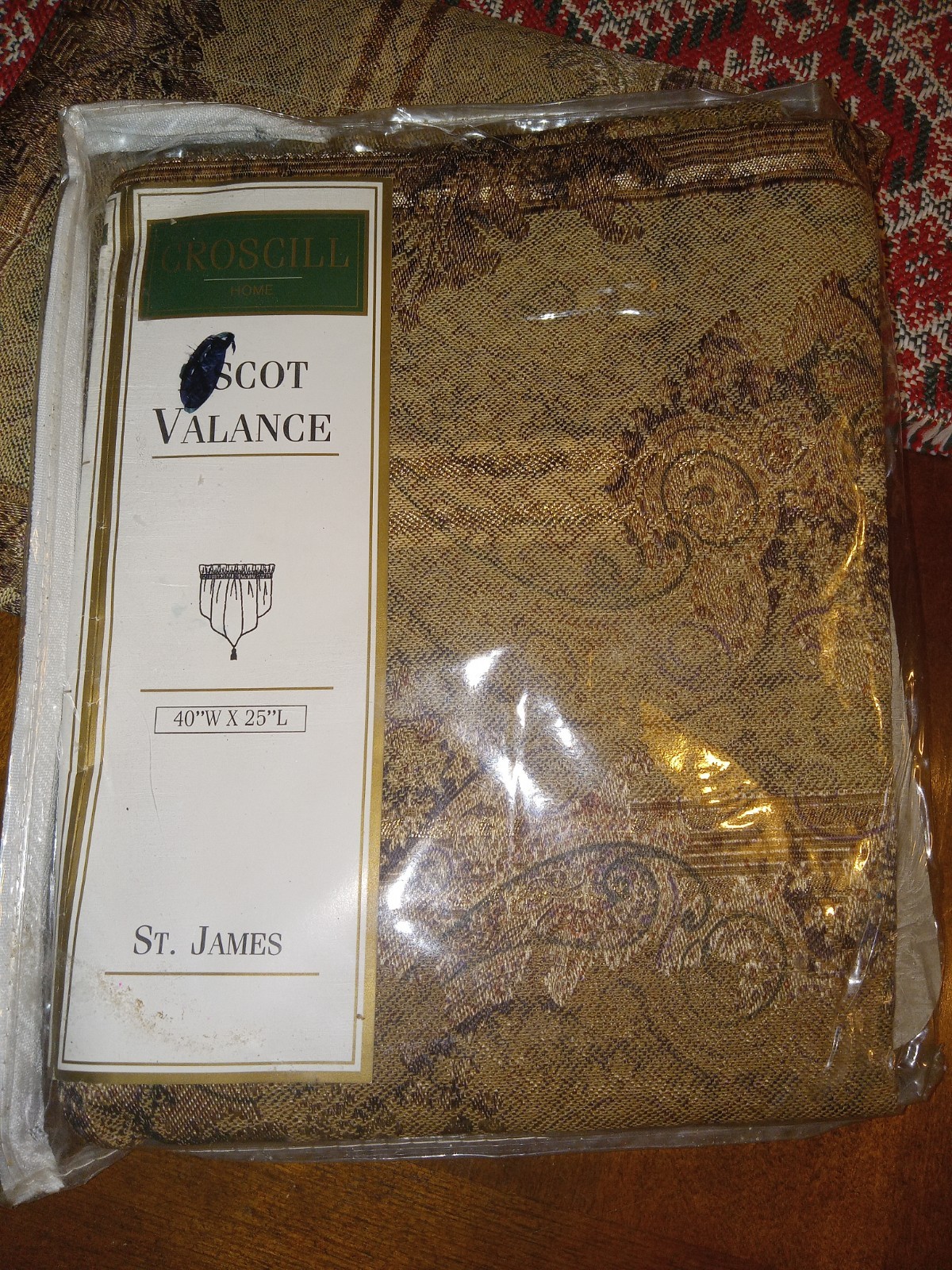 TWO CROSCILL ST JAMES ASCOT VALANCE PAISLEY BRONZE GOLD LINED 40 X 25 TASSELL