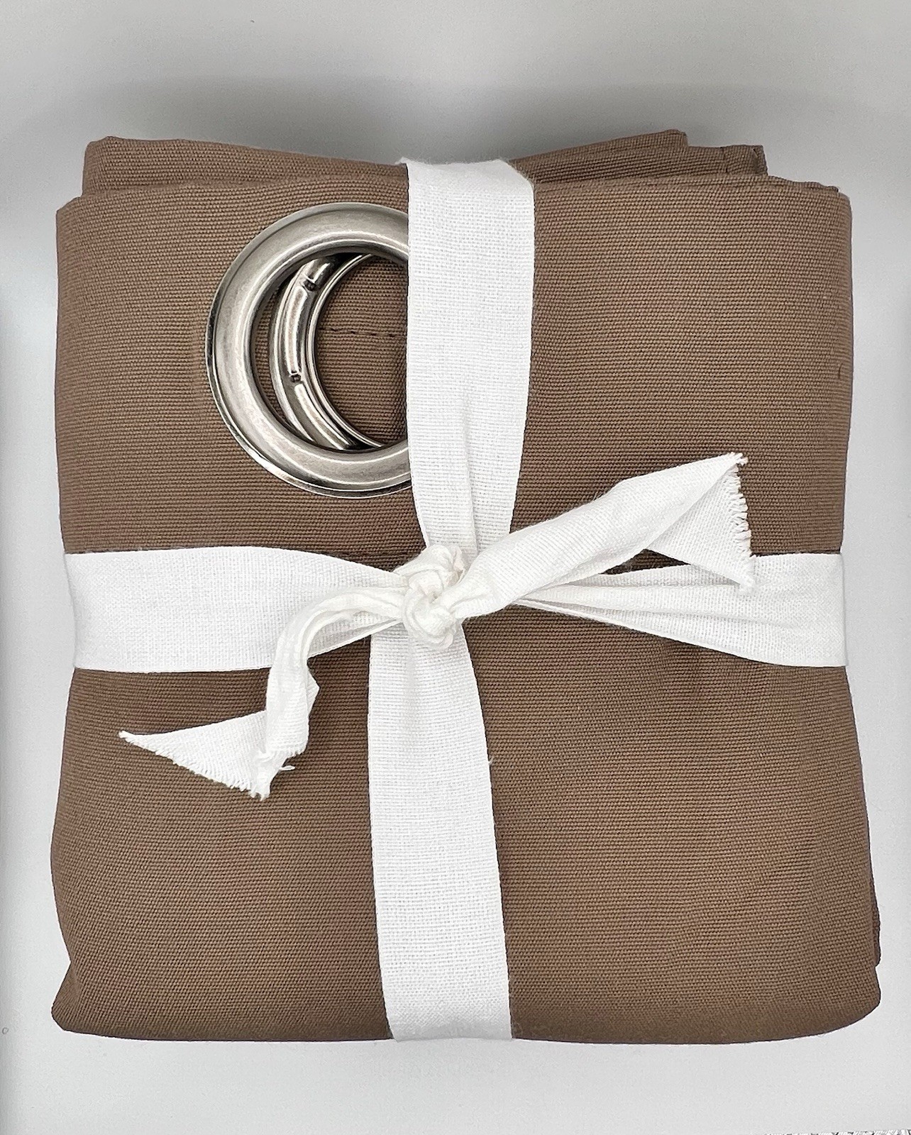 NEW Pottery Barn Sunbrella® One (1) Outdoor Grommet Drape~Mocha Brown 50”x124”