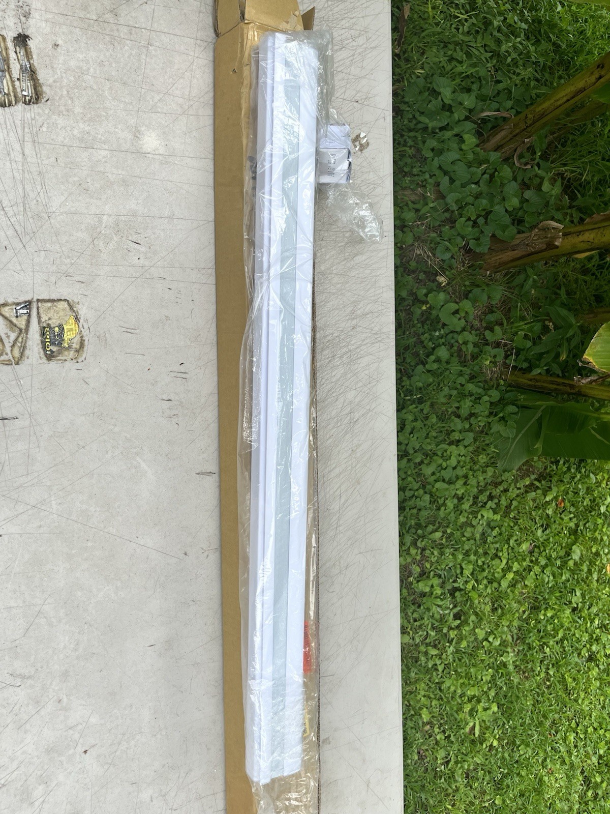 White Cellular Shade 37 1/2×54 Blackout Opaque Pull Cord PVC Modern 1.5″