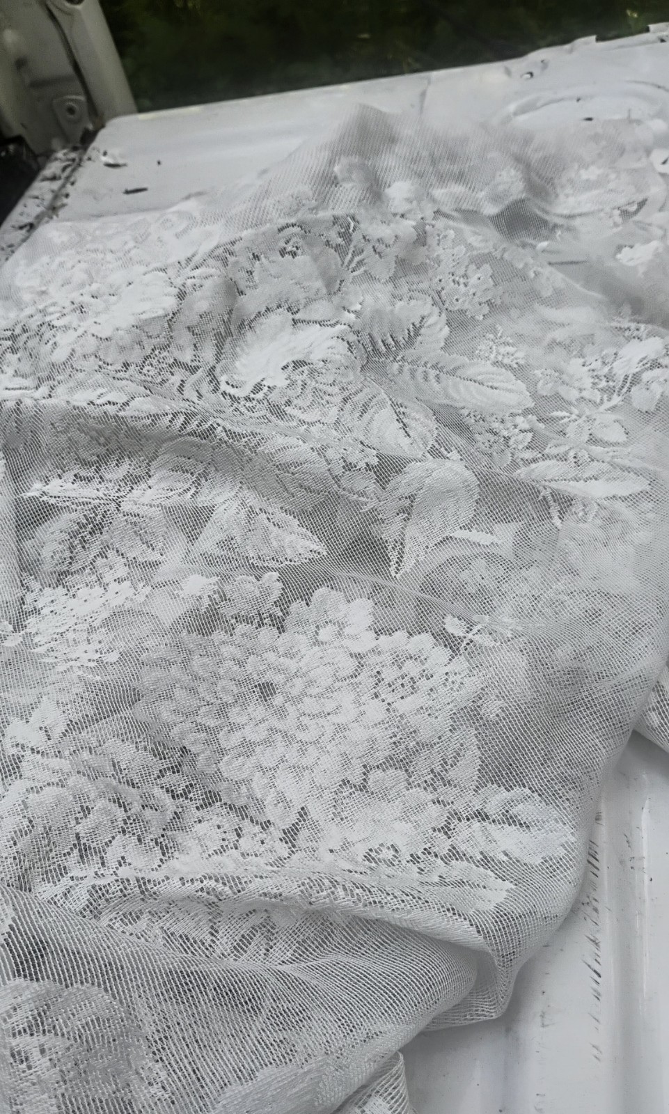 Scalloped White Semi-Sheer Floral Lace Window Curtain Panel 50″x72″ L@@K!!