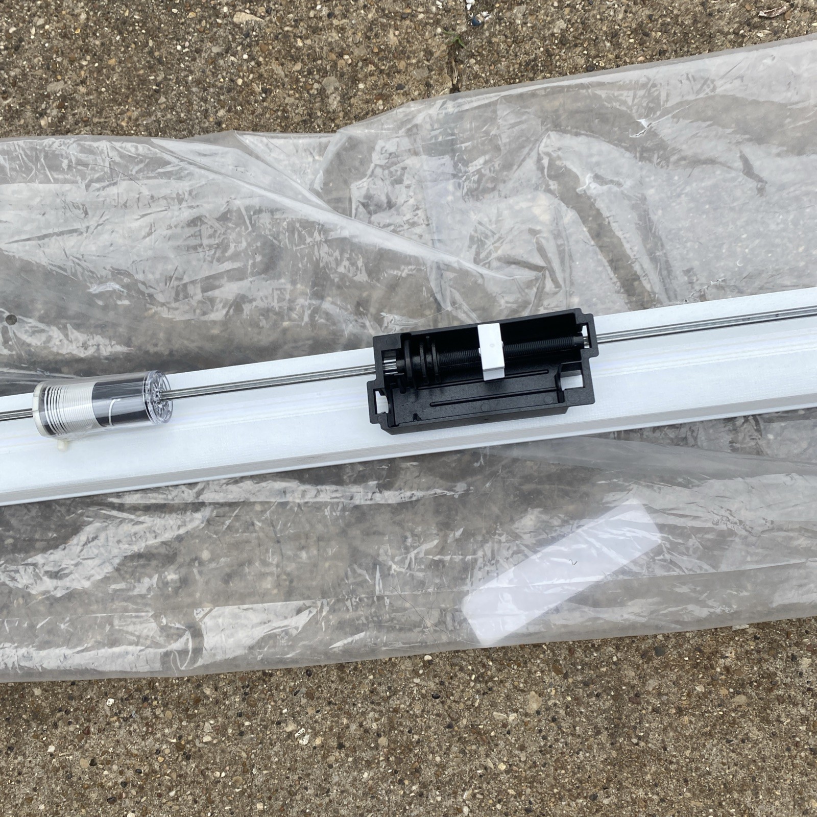 Hunter Douglas Custom Rods And Draperies Motorized Shade. 71.25″ 58.75” WHITE