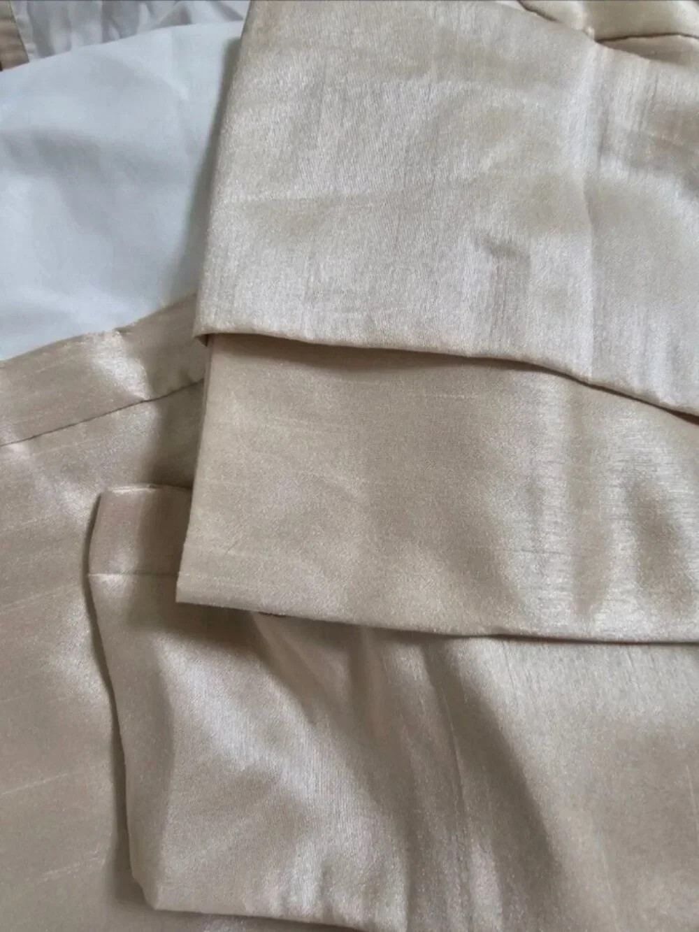 Set of 4 Madison Park Emilia Twist Tab top lined curtain panels 50 x 95