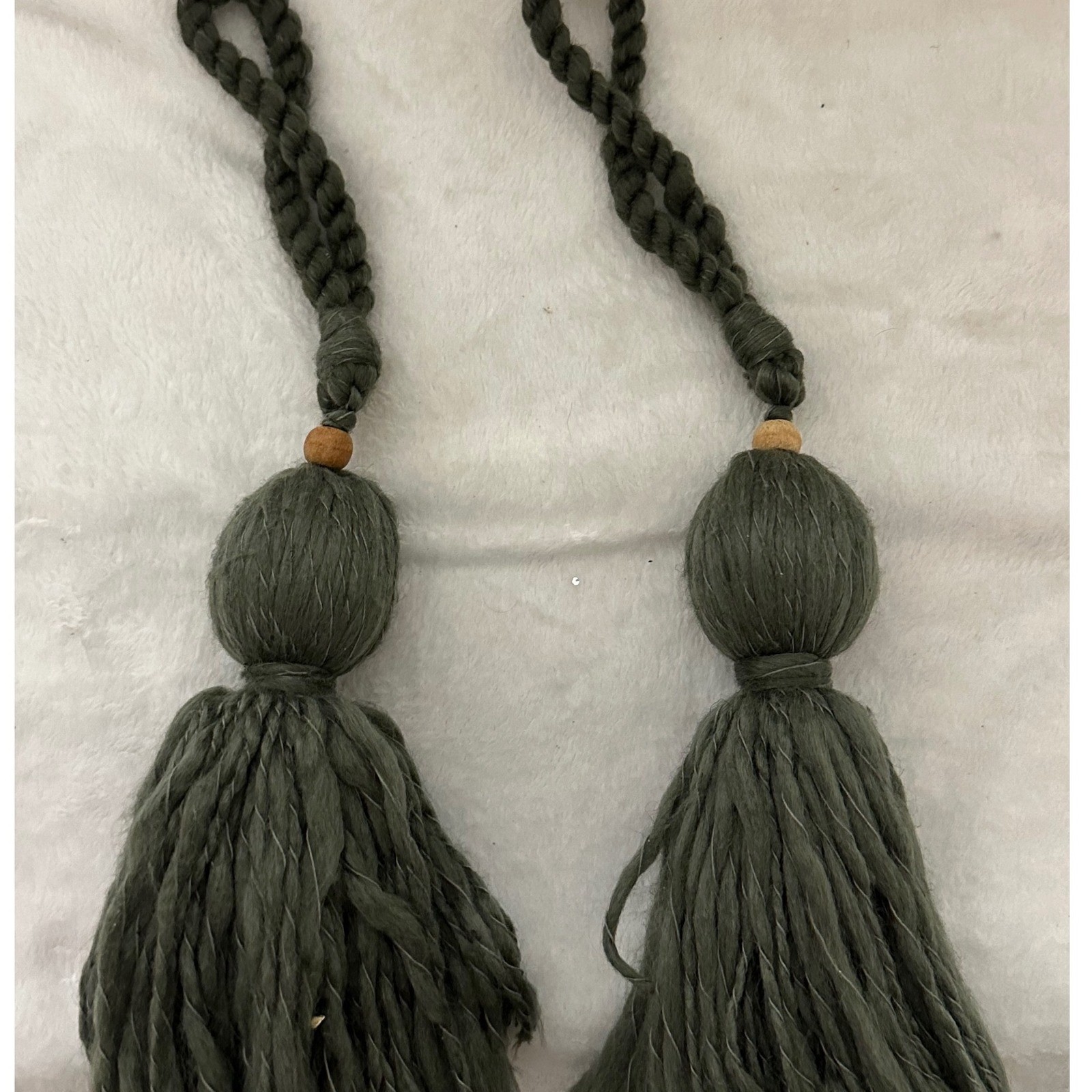 Unbranded Tassel Curtain Tiebacks Set 2 Olive Green Excellent Boho Wood macrame