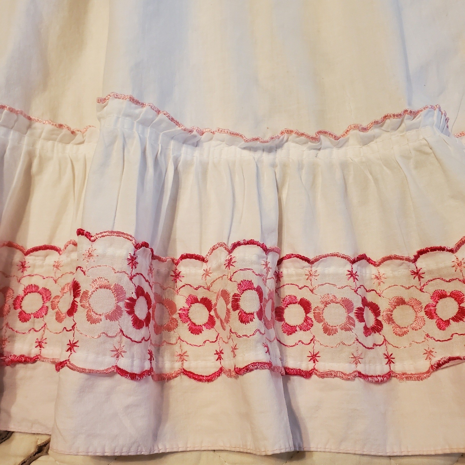 Unbranded Cafe Curtain Set Kitchen White Pink Red Floral Embroidered Excellent