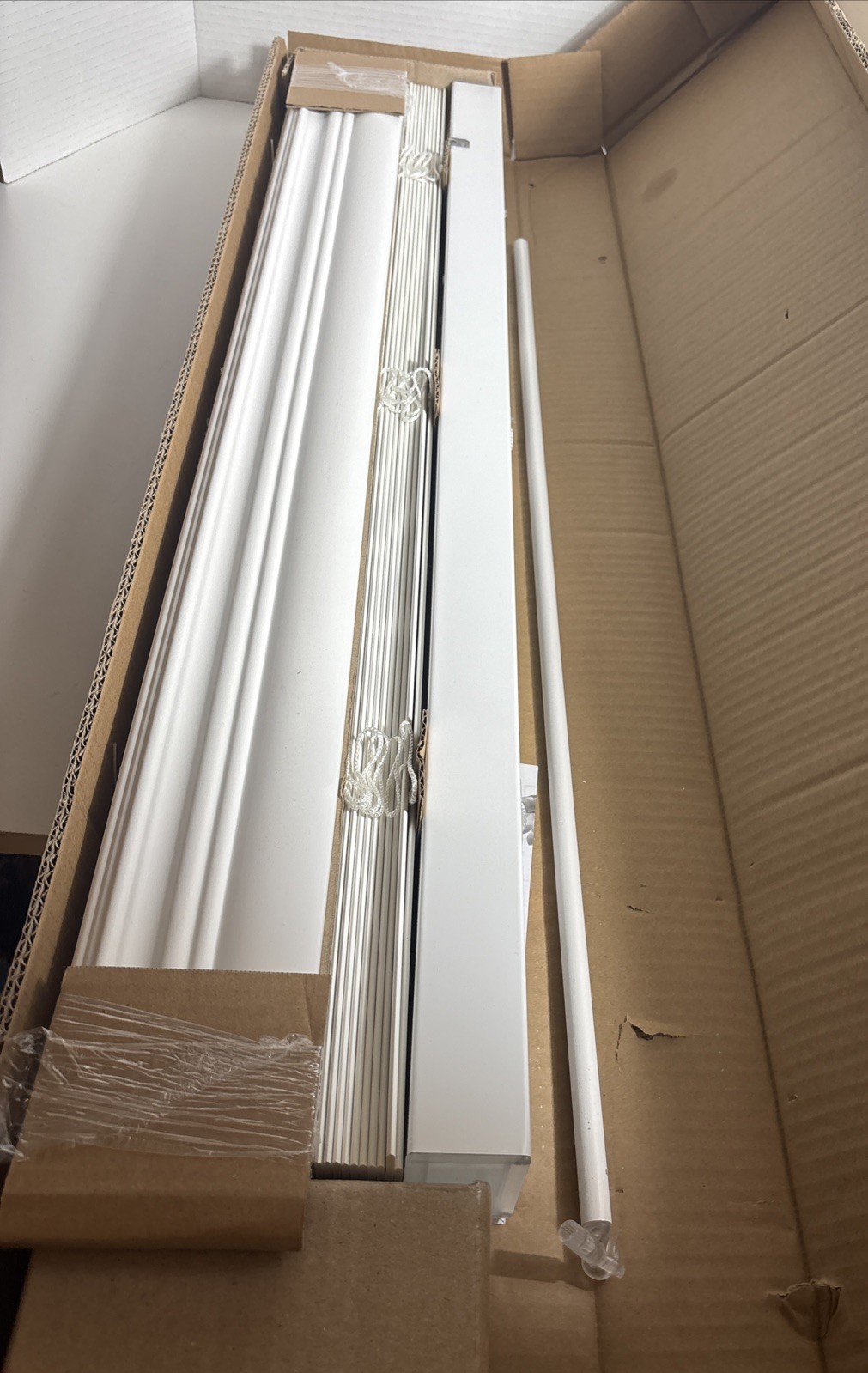 New Lotus & Windoware Cordless, 2 Inch Faux Wood Blind Window Blinds 34.5” x 60”