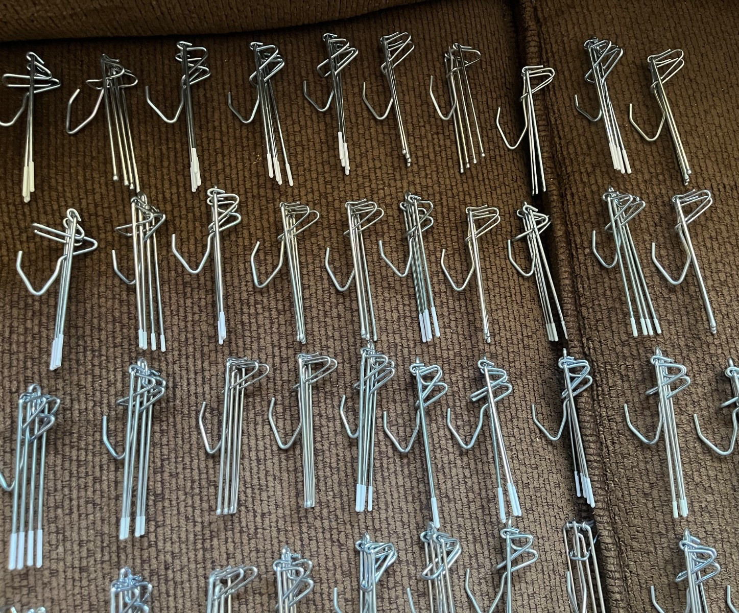 Lot of 76 Vintage 4 Prong Pleated Drapery Curtain Hooks 3″ – Used