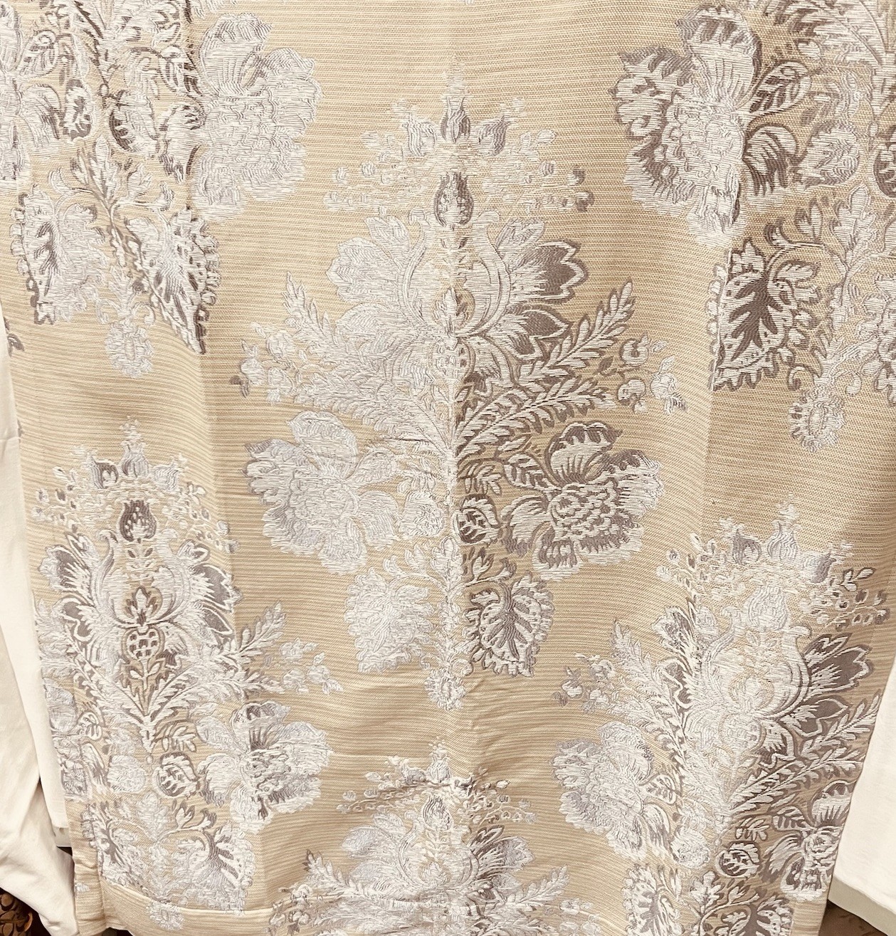 Croscill Jacquard Damask Curtains 42×88 Lined Rod Pocket Neutral Classic