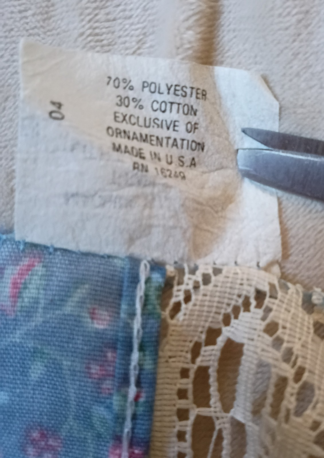JCPenney Vintage Ivory Window Valance Gathered Blue Floral Lace Cottage Country