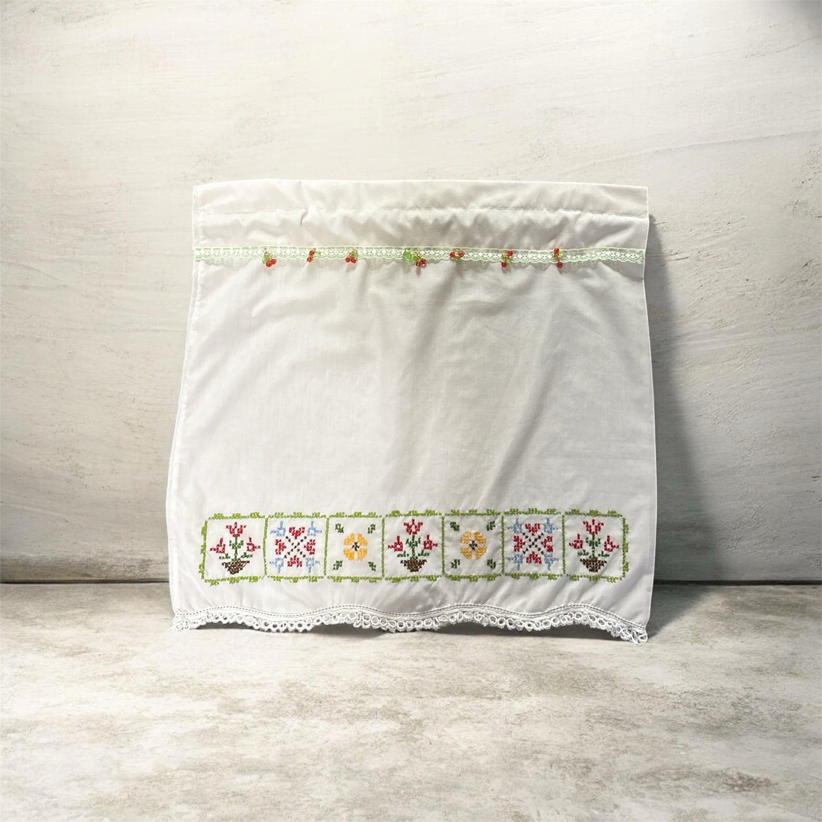 handmade embroidery privacy panel new