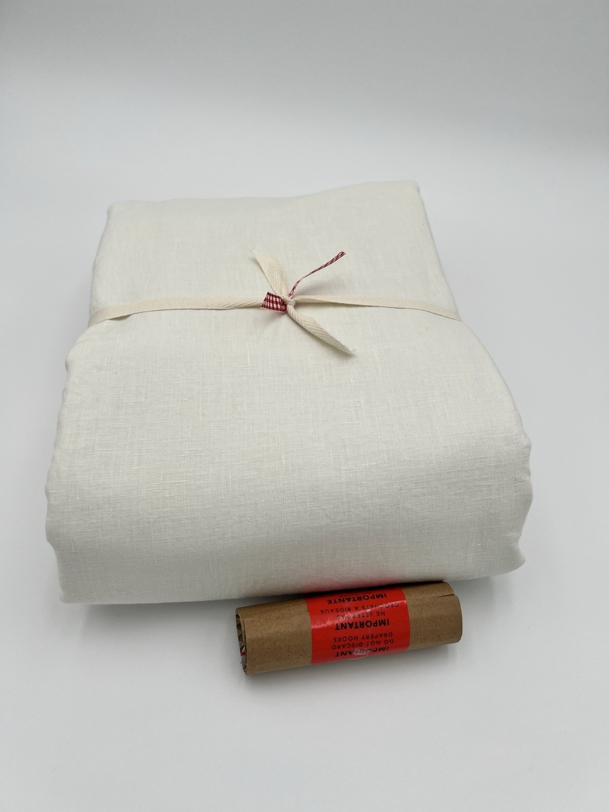 Pottery Barn Belgian Flax Linen Blackout Curtain 50″ W x 84″ L~Ivory~