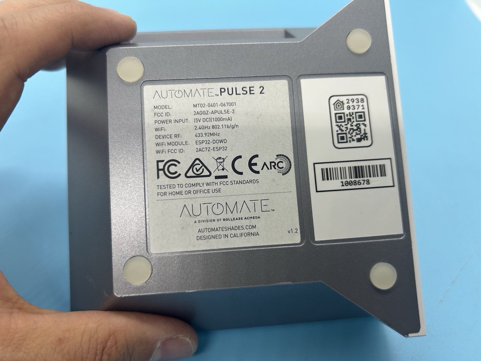 Rollease Automate Pulse 2, Shown Item Only. No Adapter, No Cables
