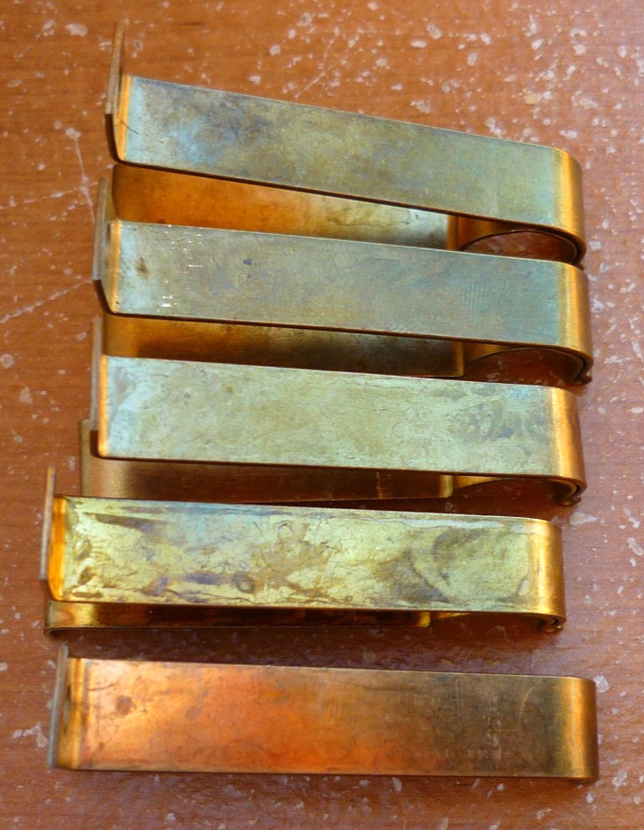 (QTY of 5) Vintage Medium Brass Finish 3/8″ Cafe Rod Brackets Sash Rod Brackets