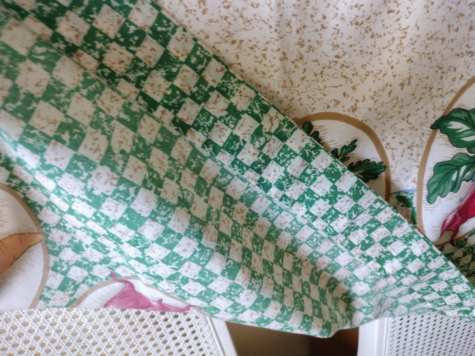 Vintage Kitchen Curtain, Veggie Theme, Carrots & Radishes, Single Curtain Panel