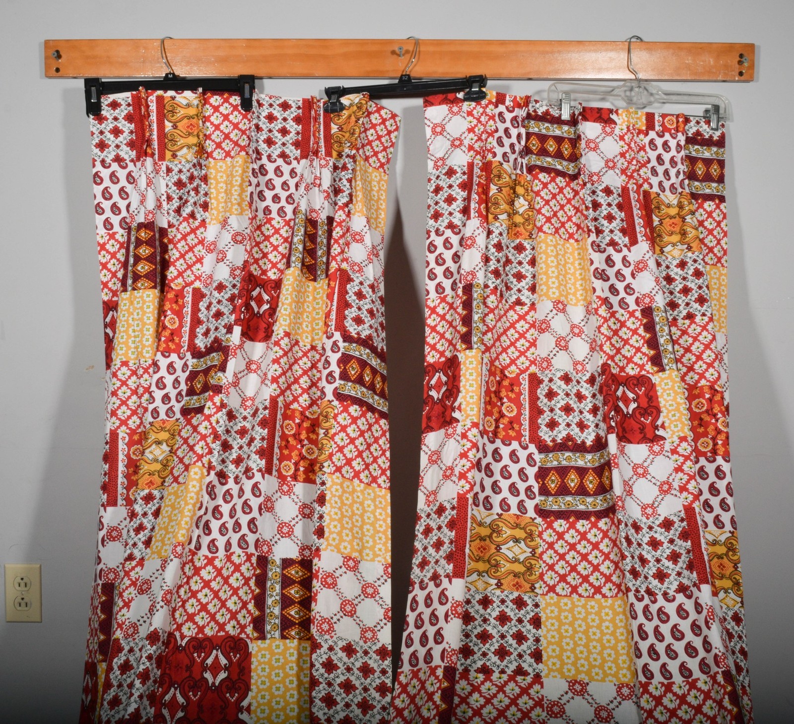 Vintage Retro Handmade Red Patchwork Print Pinch Pleat Curtain Pair 82.5″ x 39″