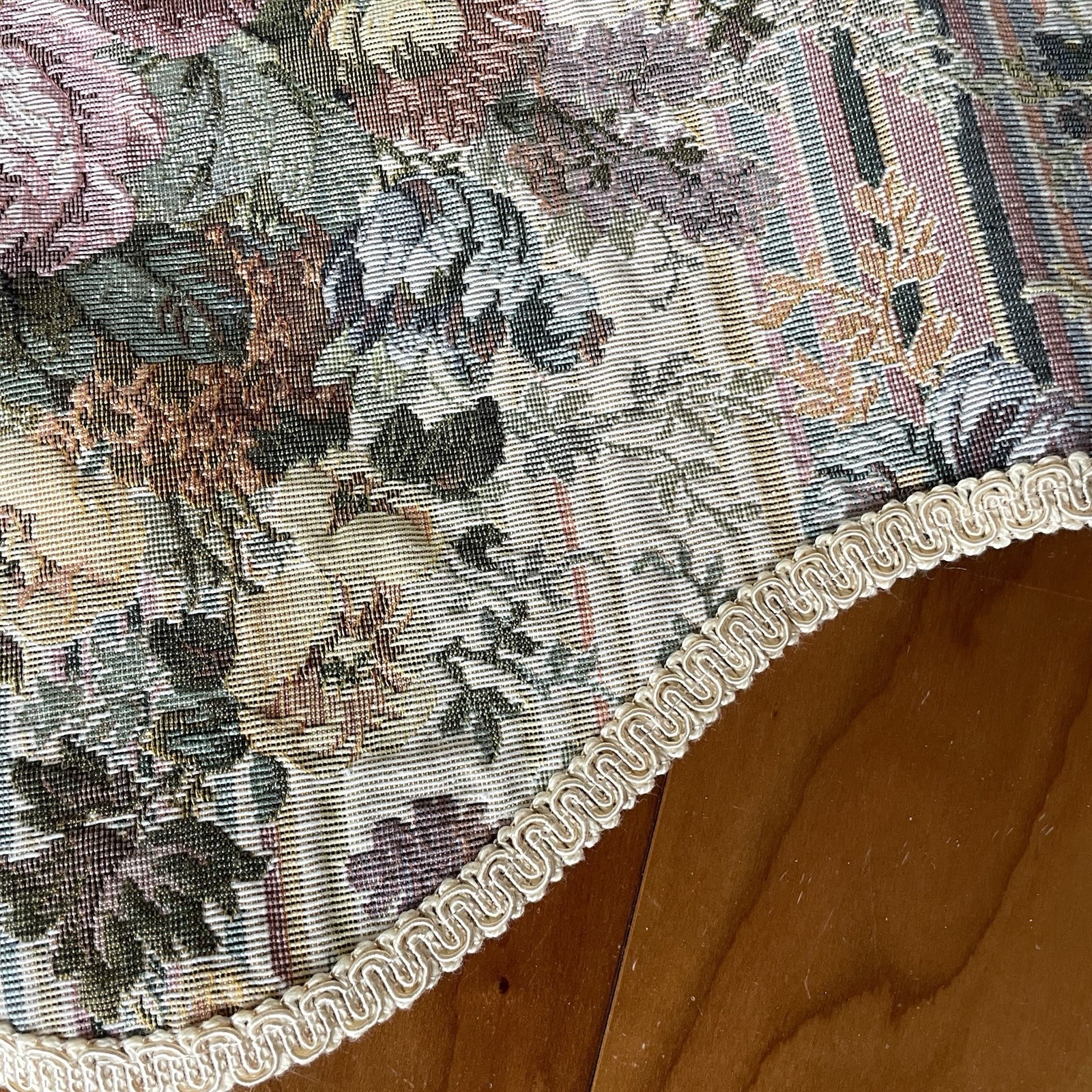 Vintage 90s Window Treatment Valance Tapestry Floral Scalloped 50 x 15