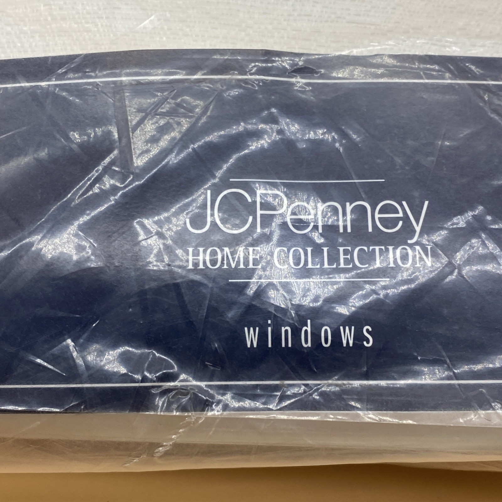 JC-Penney Home Collection White Pinch Pleat Pair Jewel Tex Drape 100 x 45 New