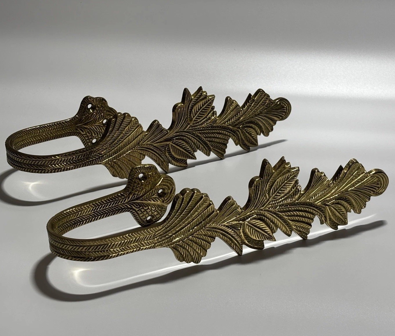 Set Of 2 Brass Elongated 10″ Feather Plumes Curtain Tie Back Holders India VTG