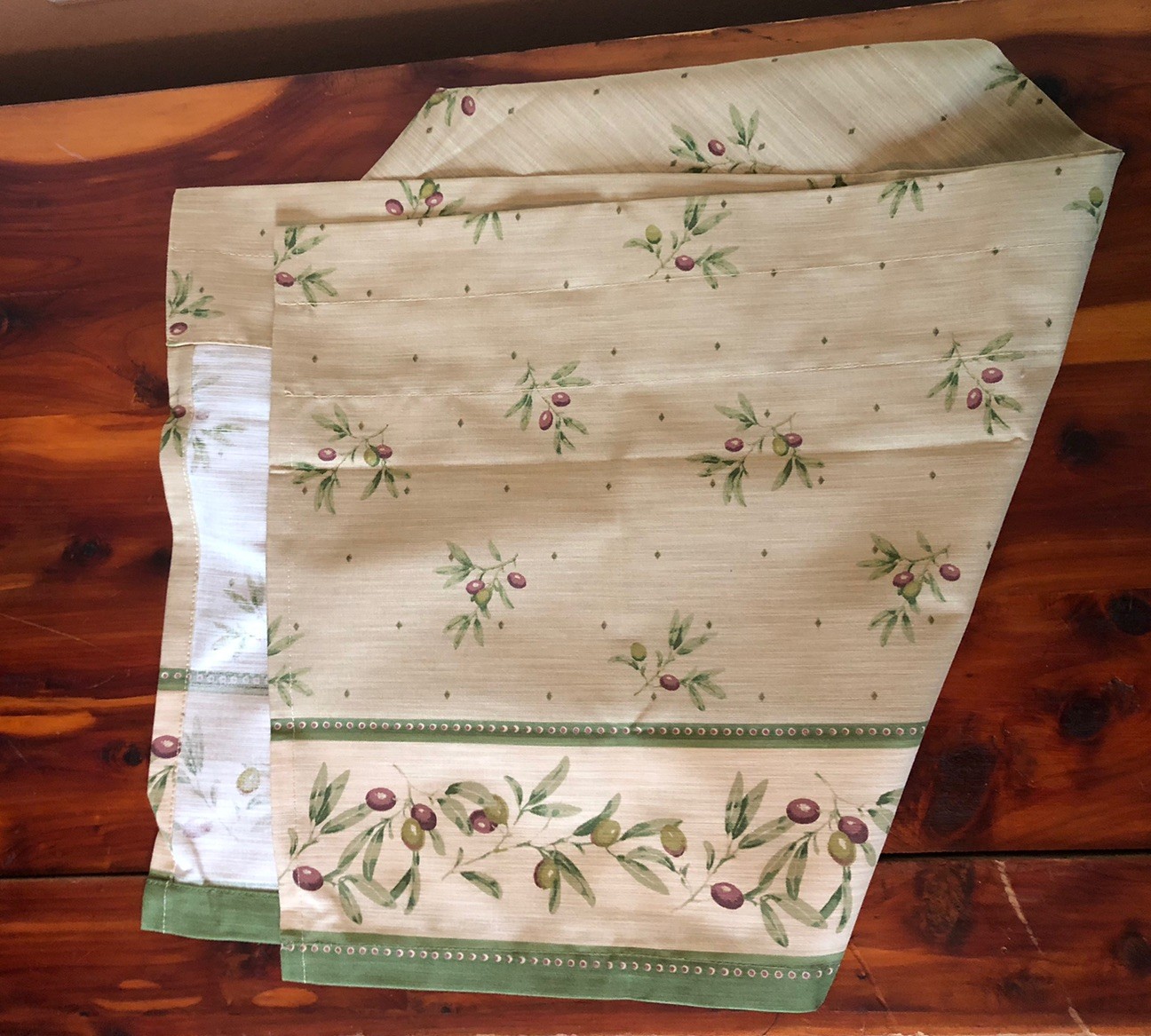 Better Homes & Gardens Curtain Valance Tuscan Olive Print 15.5”L 60”W Rod Pocket