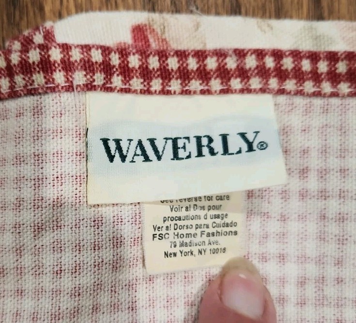 Waverly NORFOLK ROSES Red Gingham Layered Scalloped Valance 15 X 76 Cottagecore