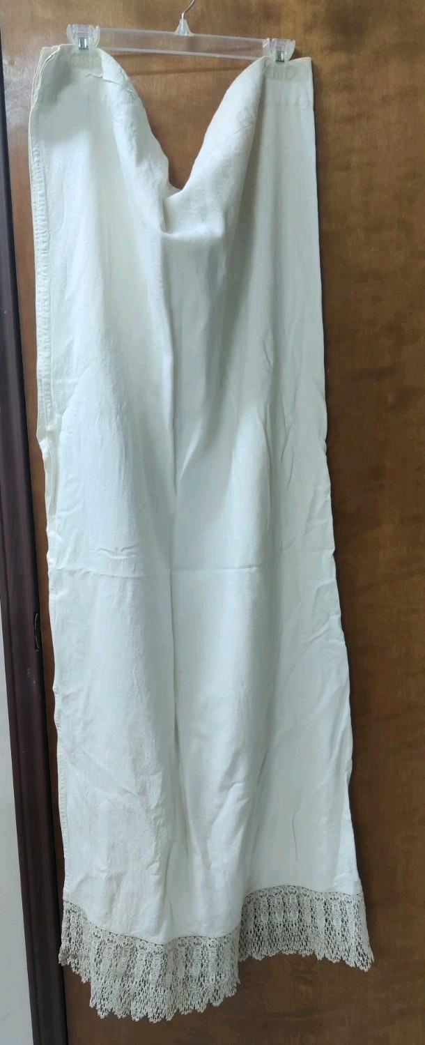 2 Chris Madden JCP Home Drapes Curtains 49″ X 56″ Cream Crochet