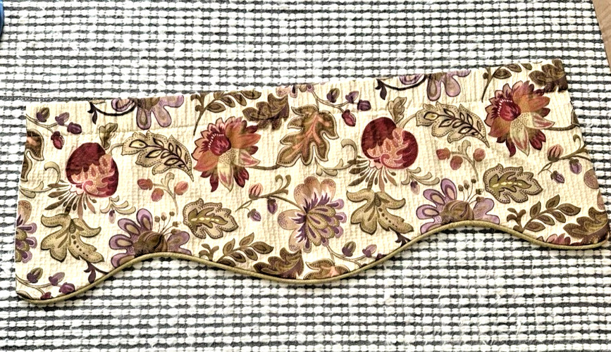 Victor Mill Greenville SC Made in USA Jacobean Floral 52 x 18 Scalloped Valances