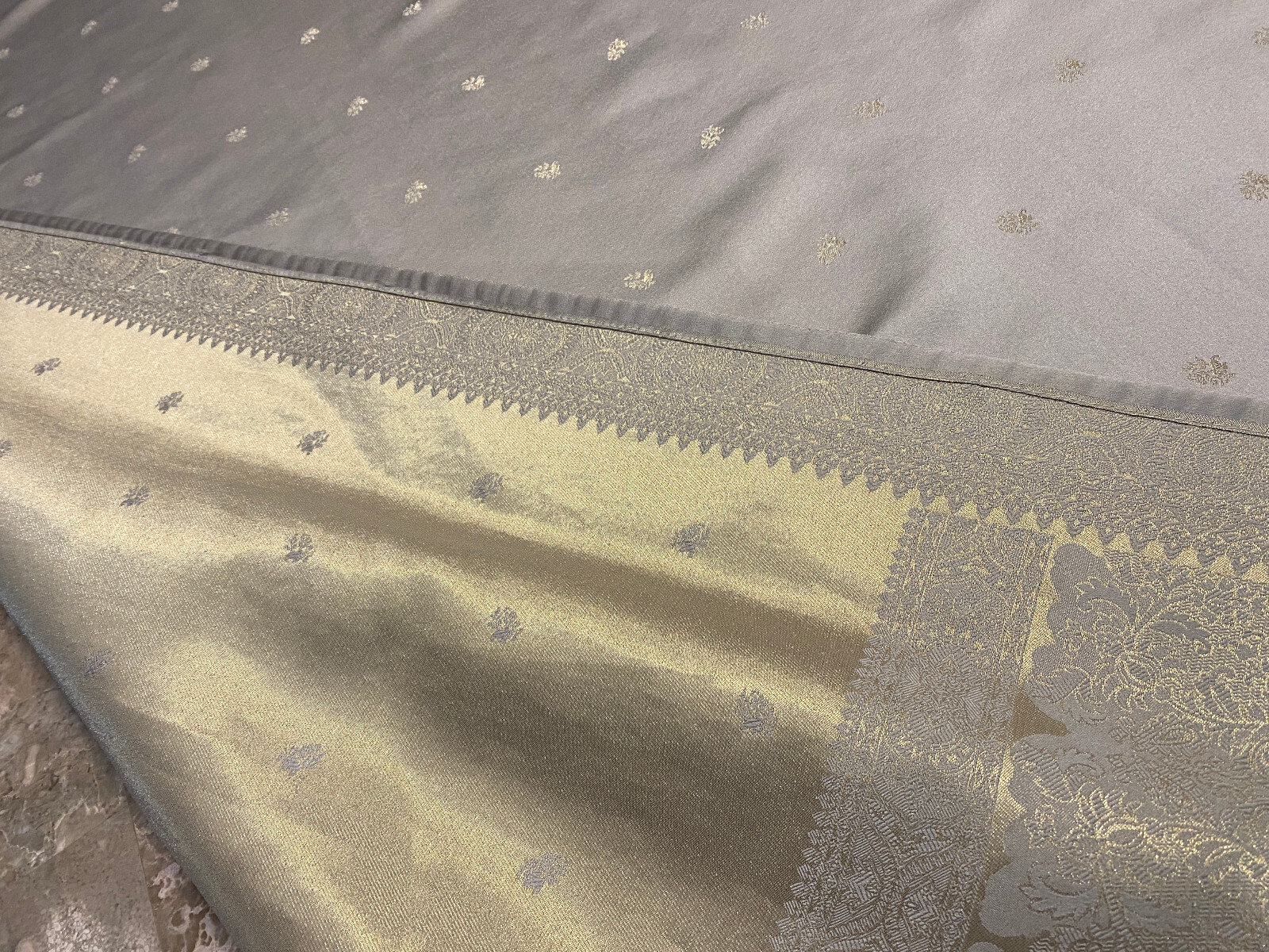 Peri Homeworks Collection Metallic Silver Loop Curtains Set (2 Panels) 45″ Width